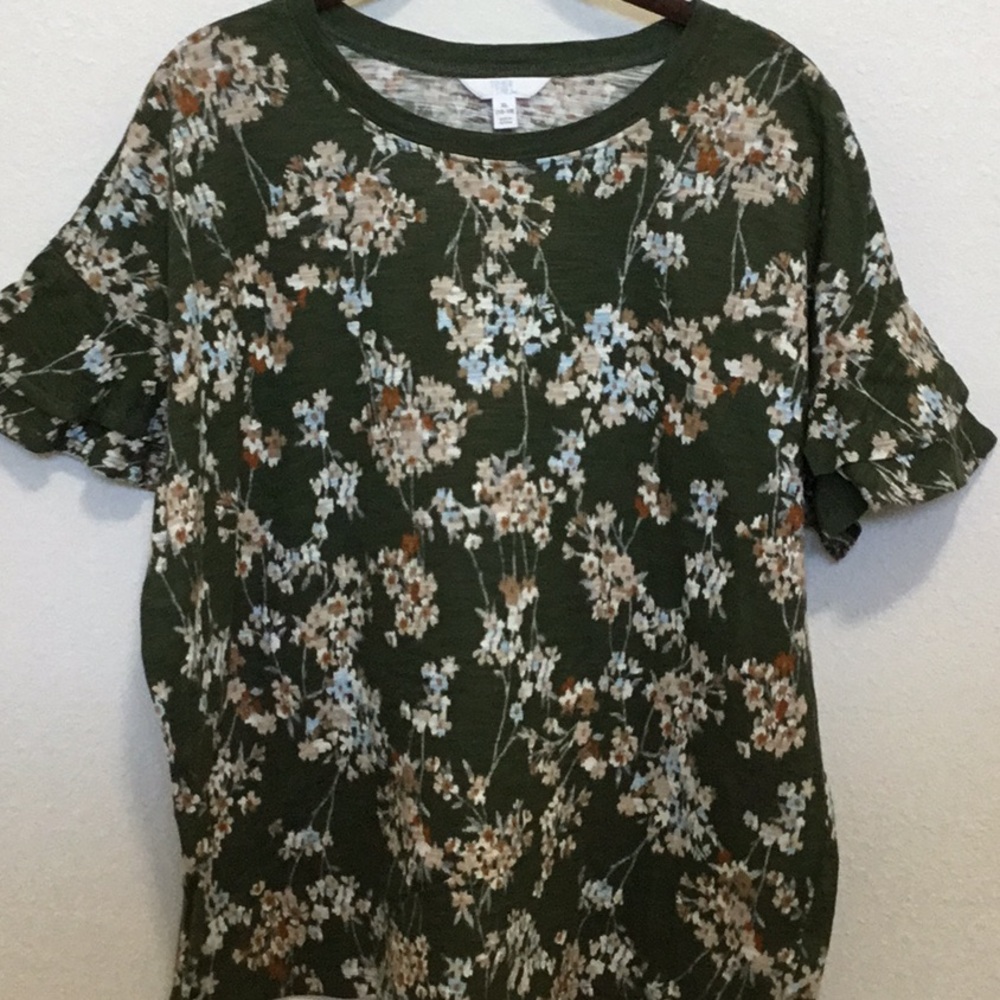 Time and Tru T-Shirt